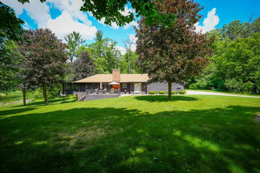 9411 Maple Hill Road, Howard City, MI 49329 - #2