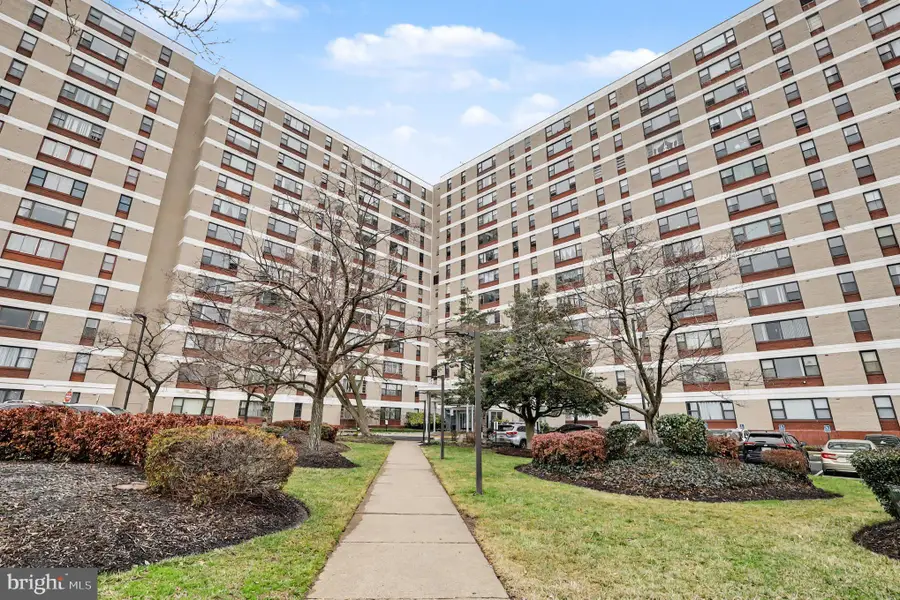 4600 Duke Street #Unit 1423, Alexandria, VA 22304 - #2