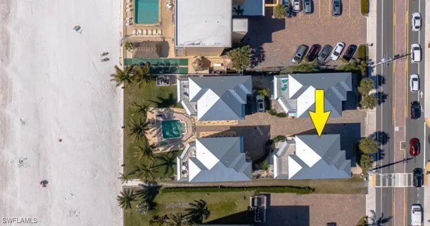 260 Key West Court, Fort Myers Beach, FL 33931 - #2