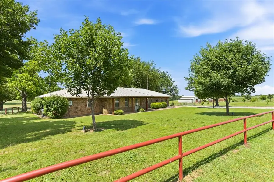 235 Magnus Road, Denison, TX 75021 - #3