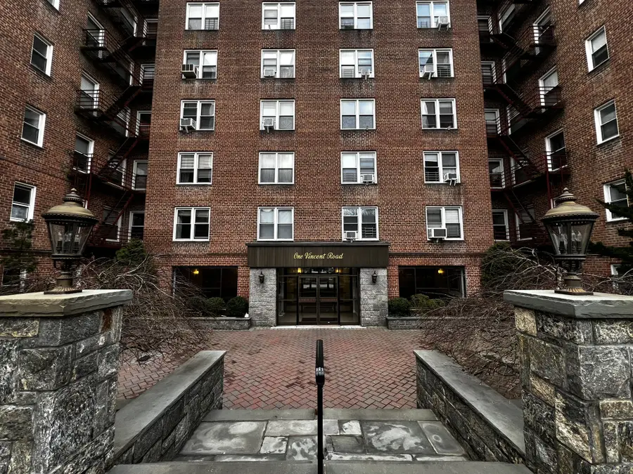 1 Vincent #Unit 3K, Bronxville, NY 10708 - #2