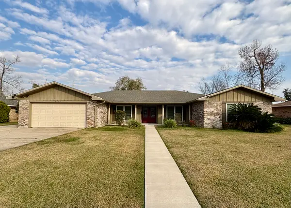 3525 Lois Lane, Lake Charles, LA 70605