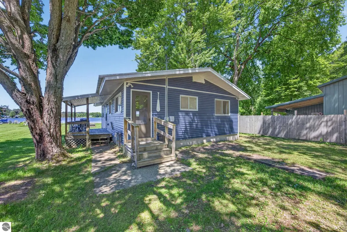 2864 Pleasant Lake Shore Drive, Cadillac, MI 49601 - #1
