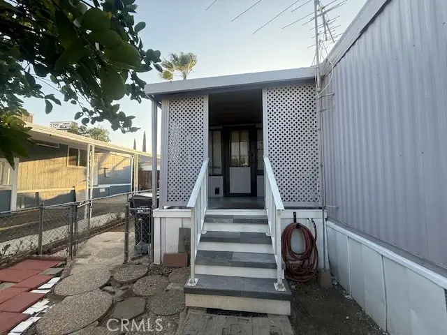 995 Pomona #88, Corona, CA 92882 - #3
