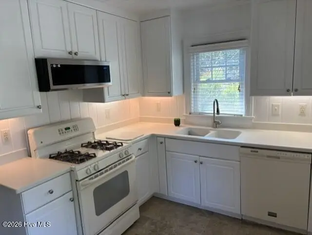 1407 Rhem Avenue, New Bern, NC 28560 - #3