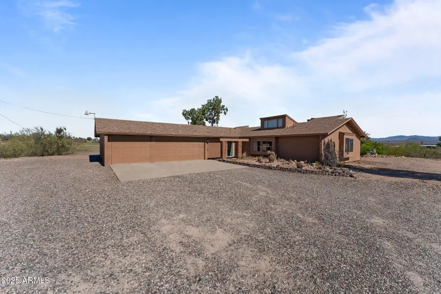 835 W Palo Verde Drive, Wickenburg, AZ 85390 - #2