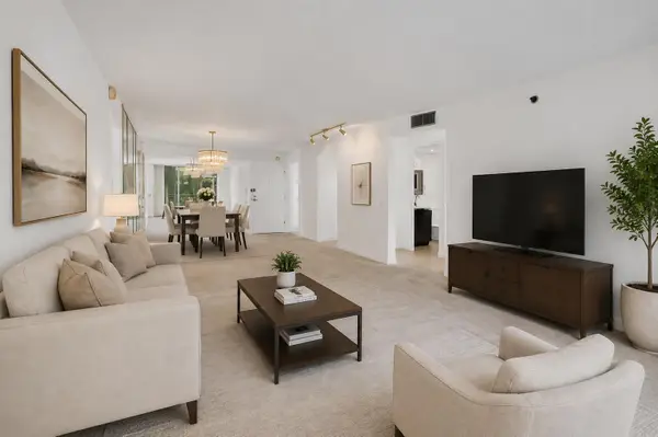 1100 Saint Charles Place #203, Pembroke Pines, FL 33026