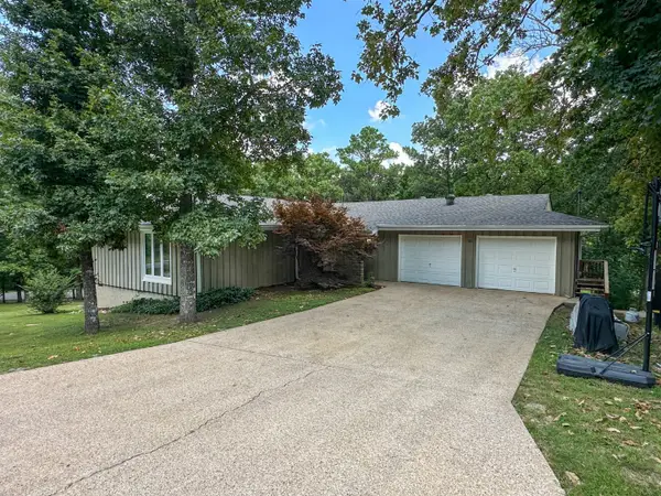 86 Cherokee Road, Cherokee Village, AR 72529