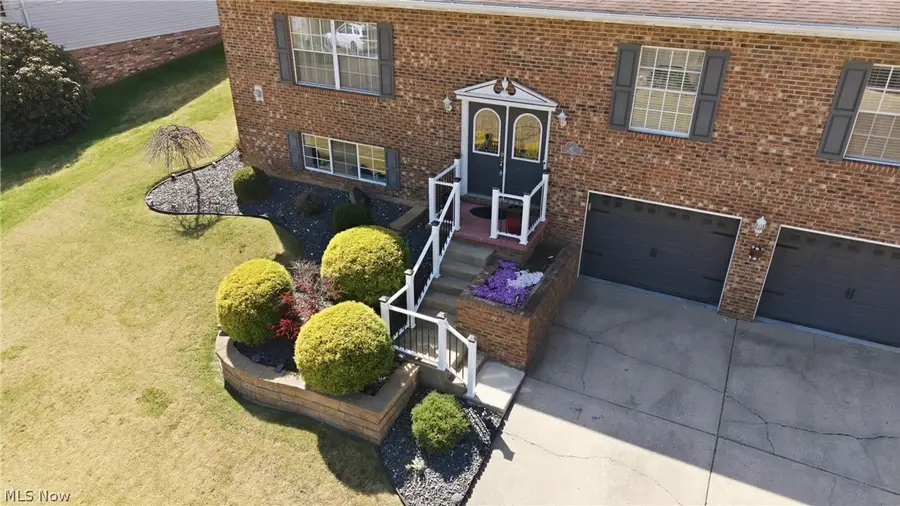 45 Oak Circle, Parkersburg, WV 26101 - #3