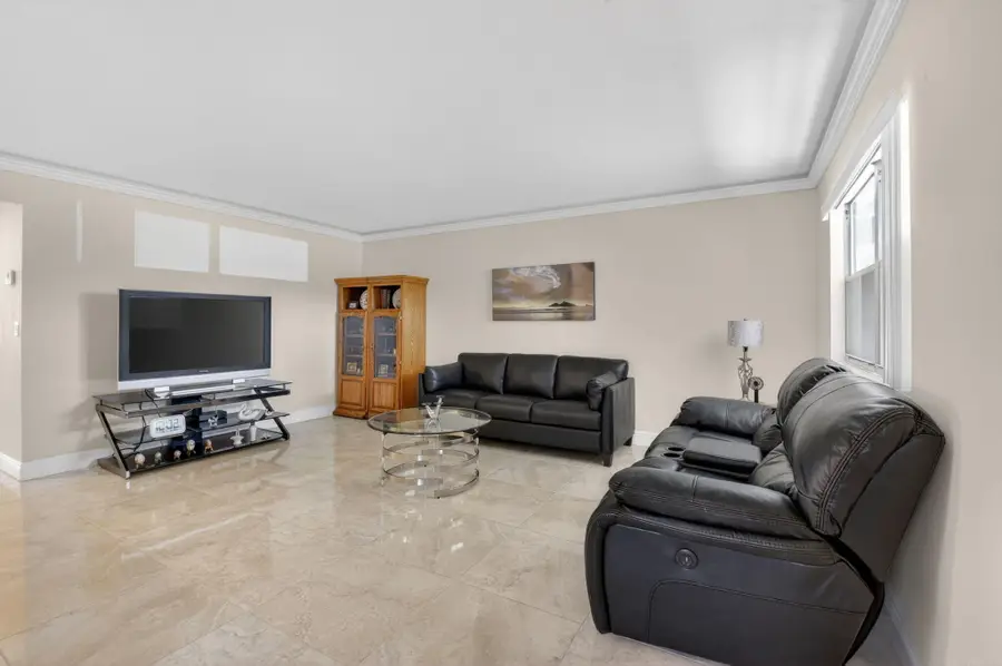 205 Flanders E #205, Delray Beach, FL 33484 - #3
