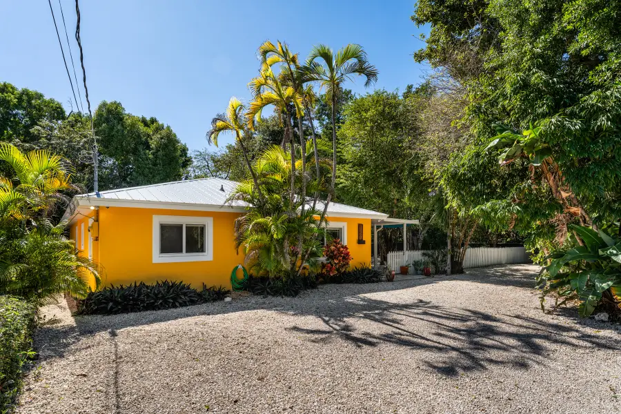 129 Artic Avenue, Tavernier, FL 33070 - Image #3