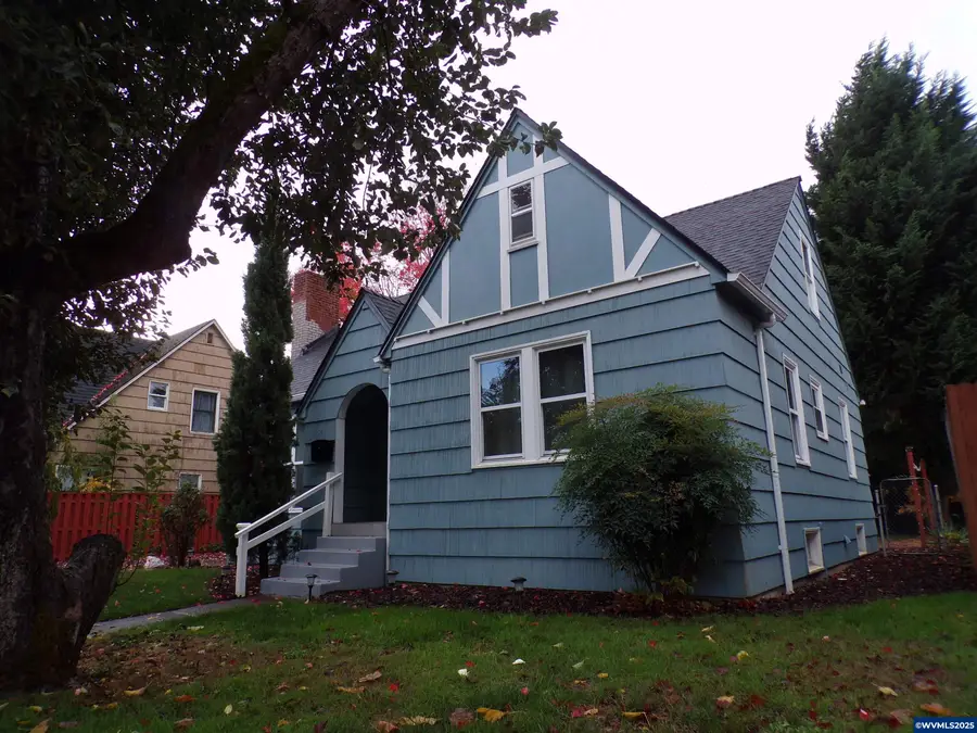 960 Shipping St, Salem, OR 97301 - #2