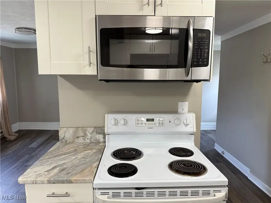 416 2nd Street #null, Fairport Harbor, OH 44077 - Image #2