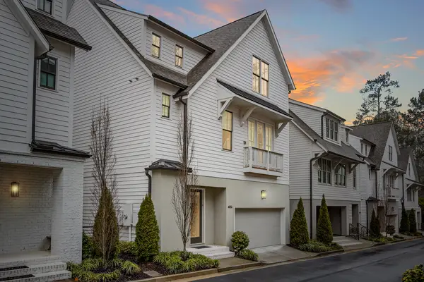 4036 Hazel Nut Lane, Atlanta, GA 30342