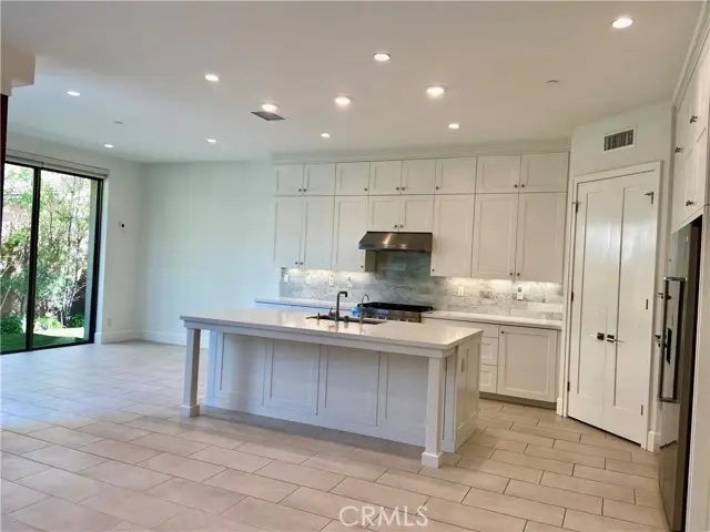 203 Fiore, Irvine, CA 92602 - #3