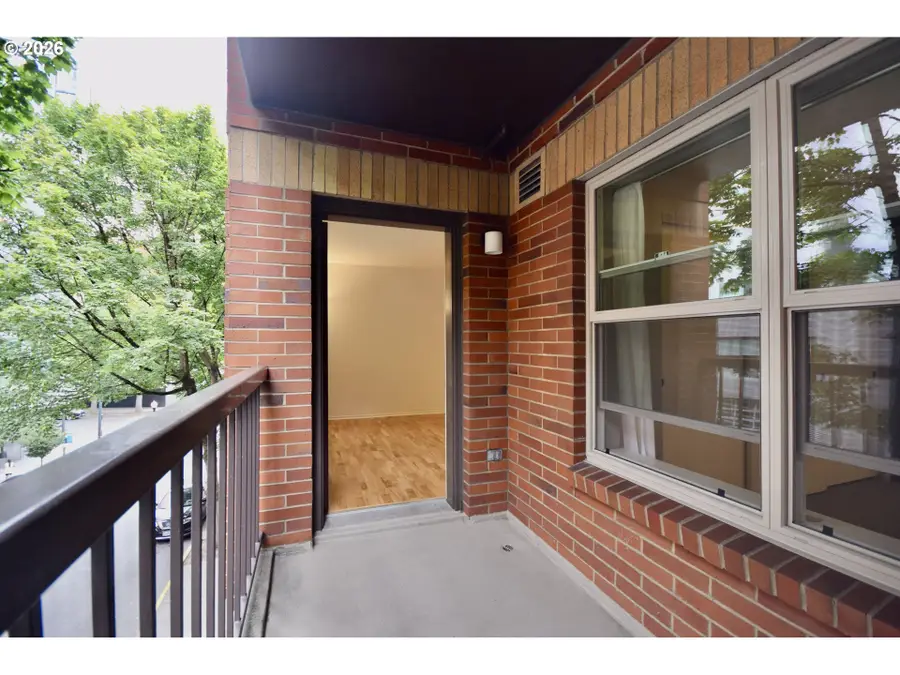 1500 SW Park Ave #206, Portland, OR 97201 - Image #3