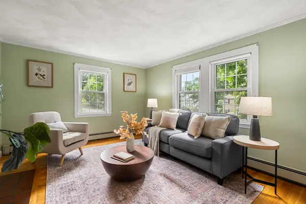 77 Wright Street, Arlington, MA 02474