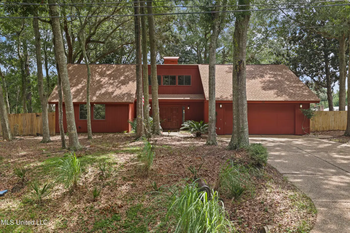 110 Simon Boulevard, Ocean Springs, MS 39564 - Image #1