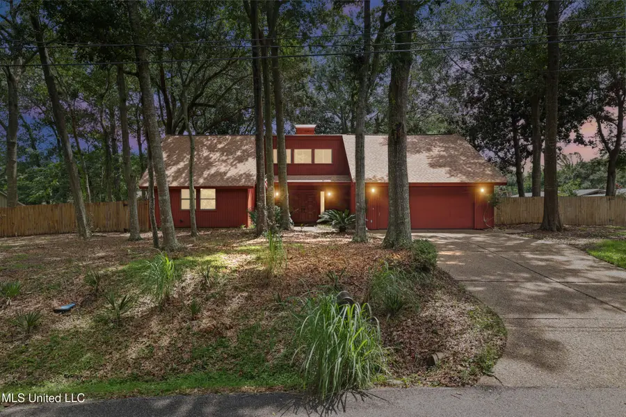 110 Simon Boulevard, Ocean Springs, MS 39564 - Image #2