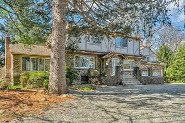 506 Ewing Ave, Franklin Lakes Boro, NJ 07417