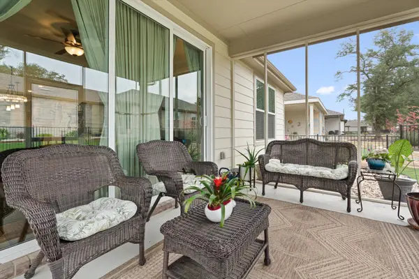 121 Winterhorse Cv, Georgetown, TX 78633