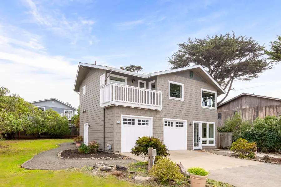 20 Madrone Avenue, Moss Beach, CA 94038 - Image #2