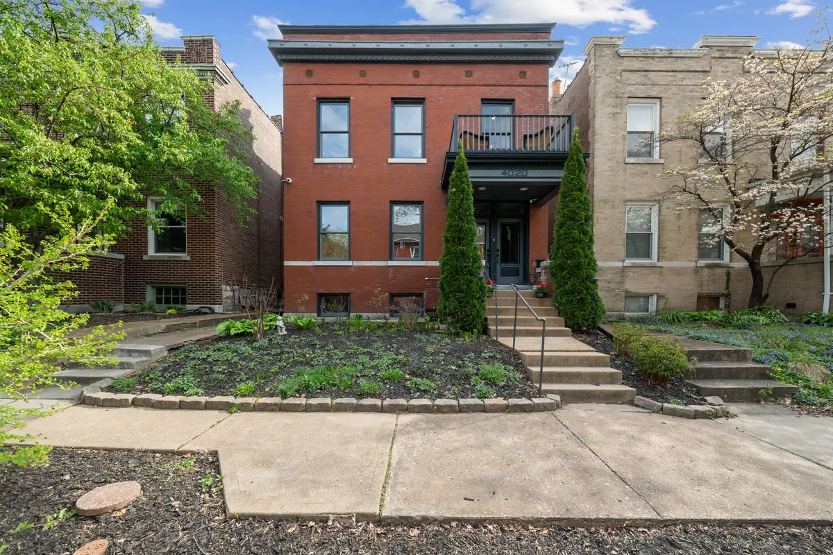 4020 Flad Avenue, Saint Louis, MO 63110 - #1