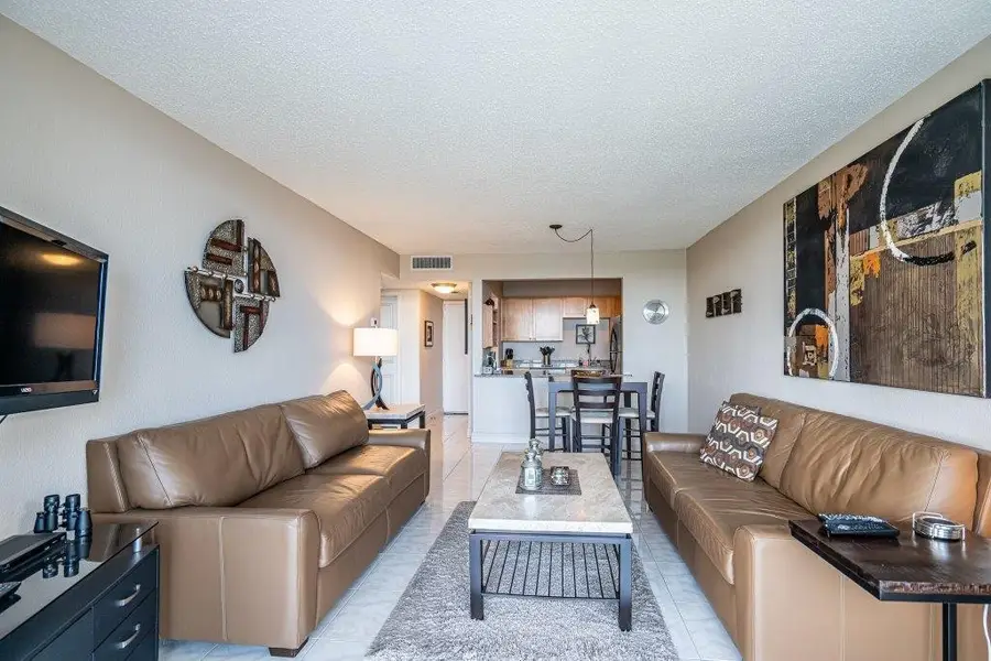 1830 Embassy Drive #411, West Palm Beach, FL 33401 - #3