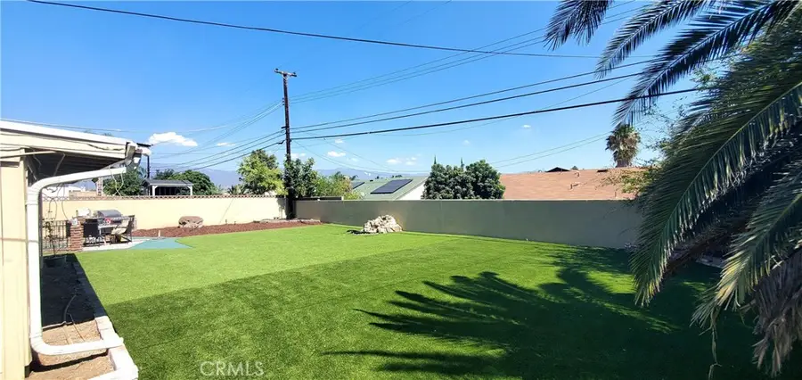 857 N Dallas Avenue, San Bernardino, CA 92410 - Image #3