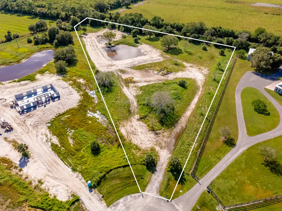 7355 Andrews Place Sw, Vero Beach, FL 32968 - Image #2