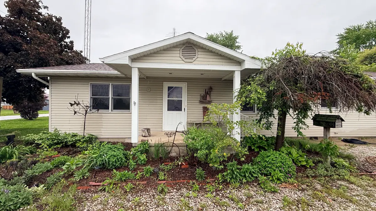 130 Hawthorne Street, Dana, IN 47847 - #1