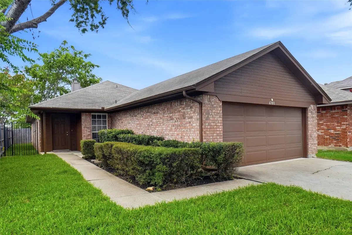 6701 Driffield Circle W, North Richland Hills, TX 76182 - #1