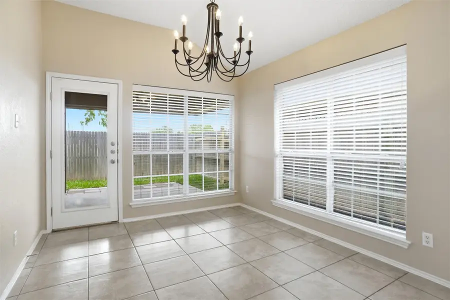 6701 Driffield Circle W, North Richland Hills, TX 76182 - #3