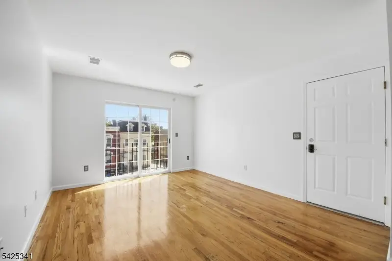 20 Wakeman Ave, Newark, NJ 07104 - #3