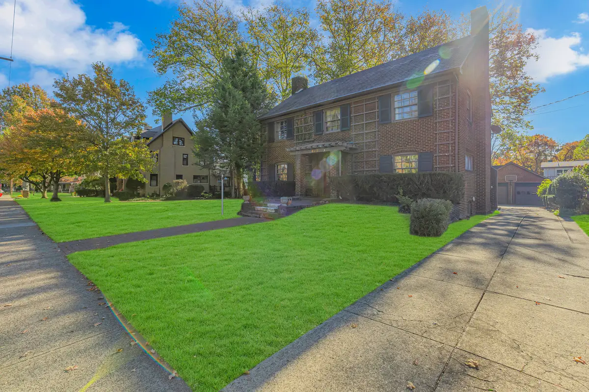 477 2nd St, Beaver, PA 15009 - Image #1