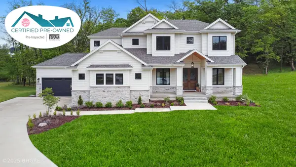 815 S Kingswood Court, West Des Moines, IA 50266