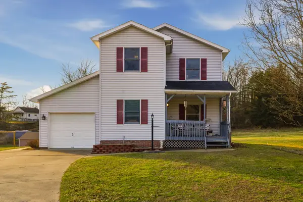 412 Emily Ln, Mc Donald, PA 15057