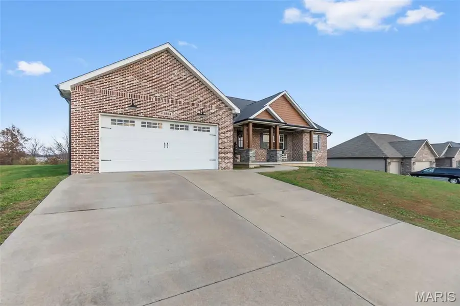 2864 Clear Spring Place, Jackson, MO 63755 - #2