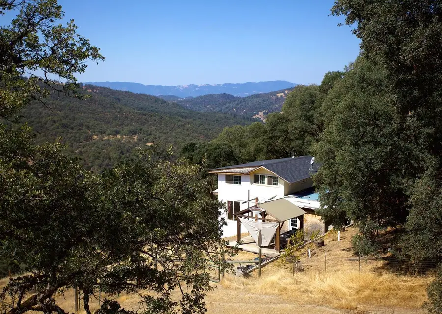 35100 Mendocino Pass Road, Covelo, CA 95428 - Image #2