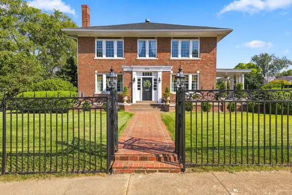 809 E 6th St, Tuscumbia, AL 35674