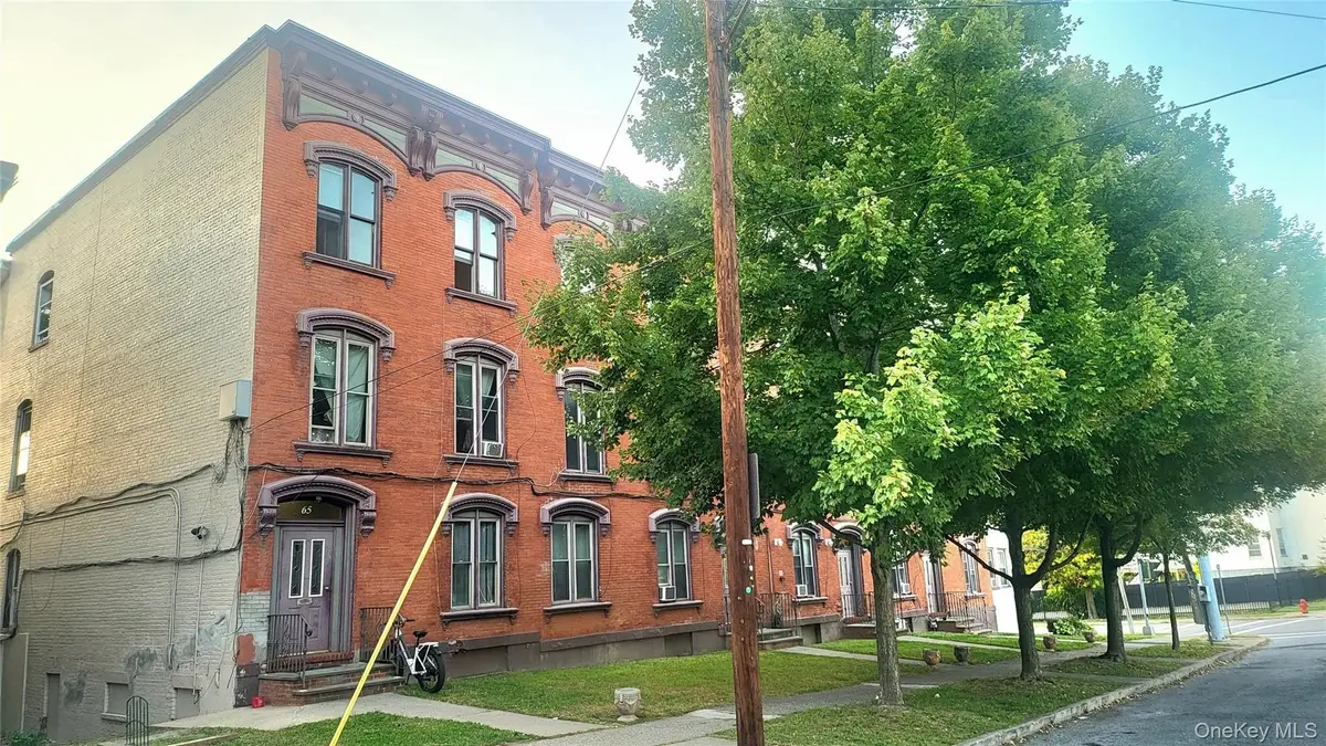 65 S Hamilton St Apt 9, Poughkeepsie, NY 12601 - #1