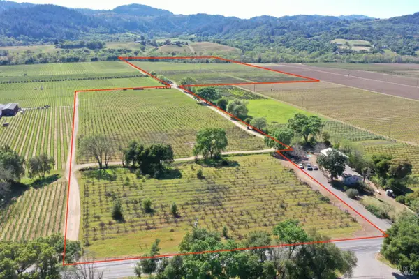 4304 Dry Creek Road, Healdsburg, CA 95448