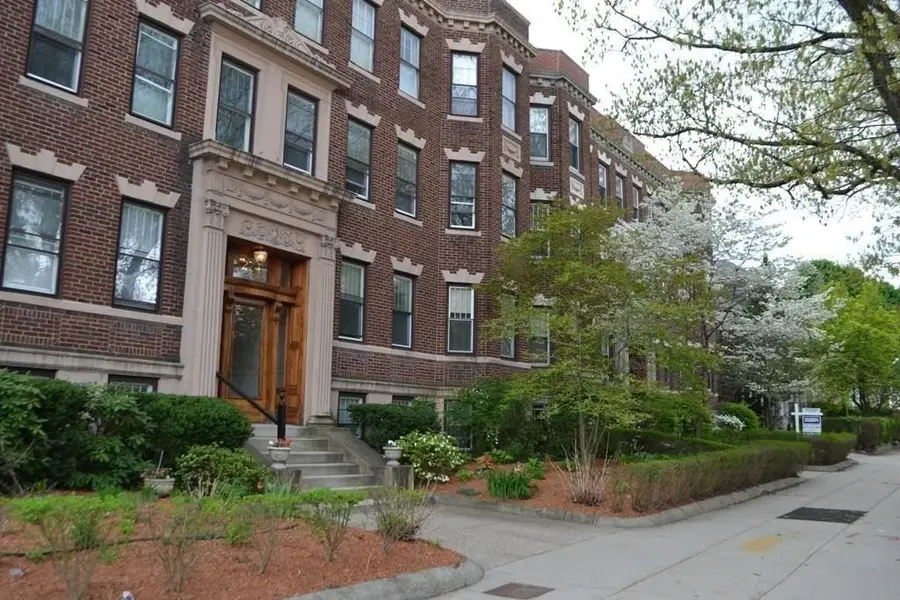 224 Jamaicaway , #8, Boston, MA 02130 - #2