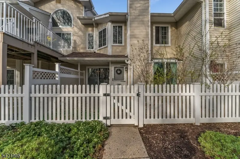 7 Quincy Court, The Hills, NJ 07921 - #2