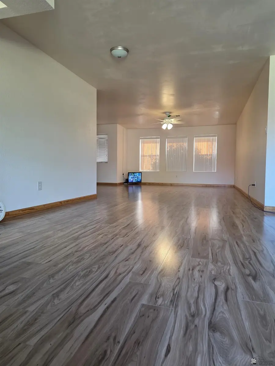 3134 W 30 ST, Yuma, AZ 85364 - #3