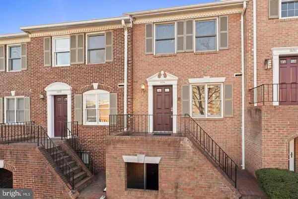 1454 N Quinn Street, Arlington, VA 22209