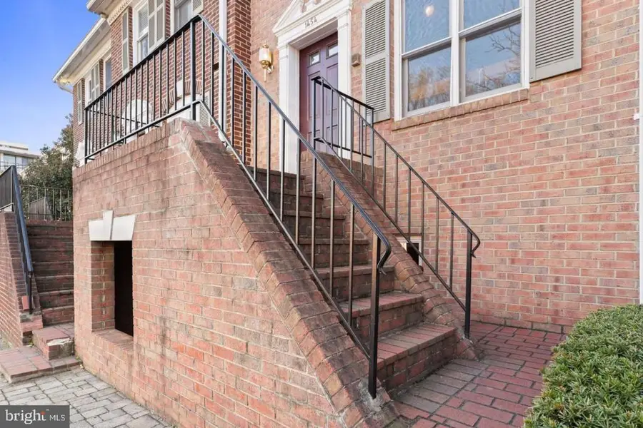 1454 N Quinn Street, Arlington, VA 22209 - #2