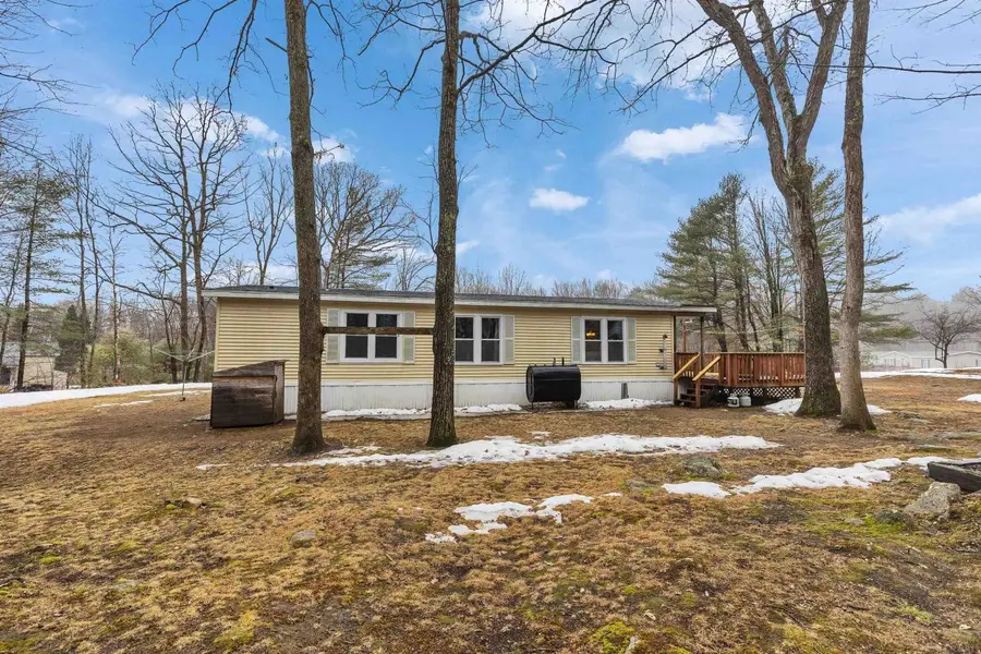 28 Willow Terrace, Loudon, NH 03307 - #3