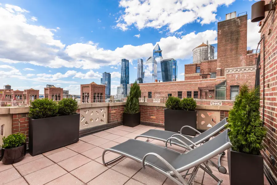 405 W 23rd Street #PHAB, New York, NY 10011 - #2