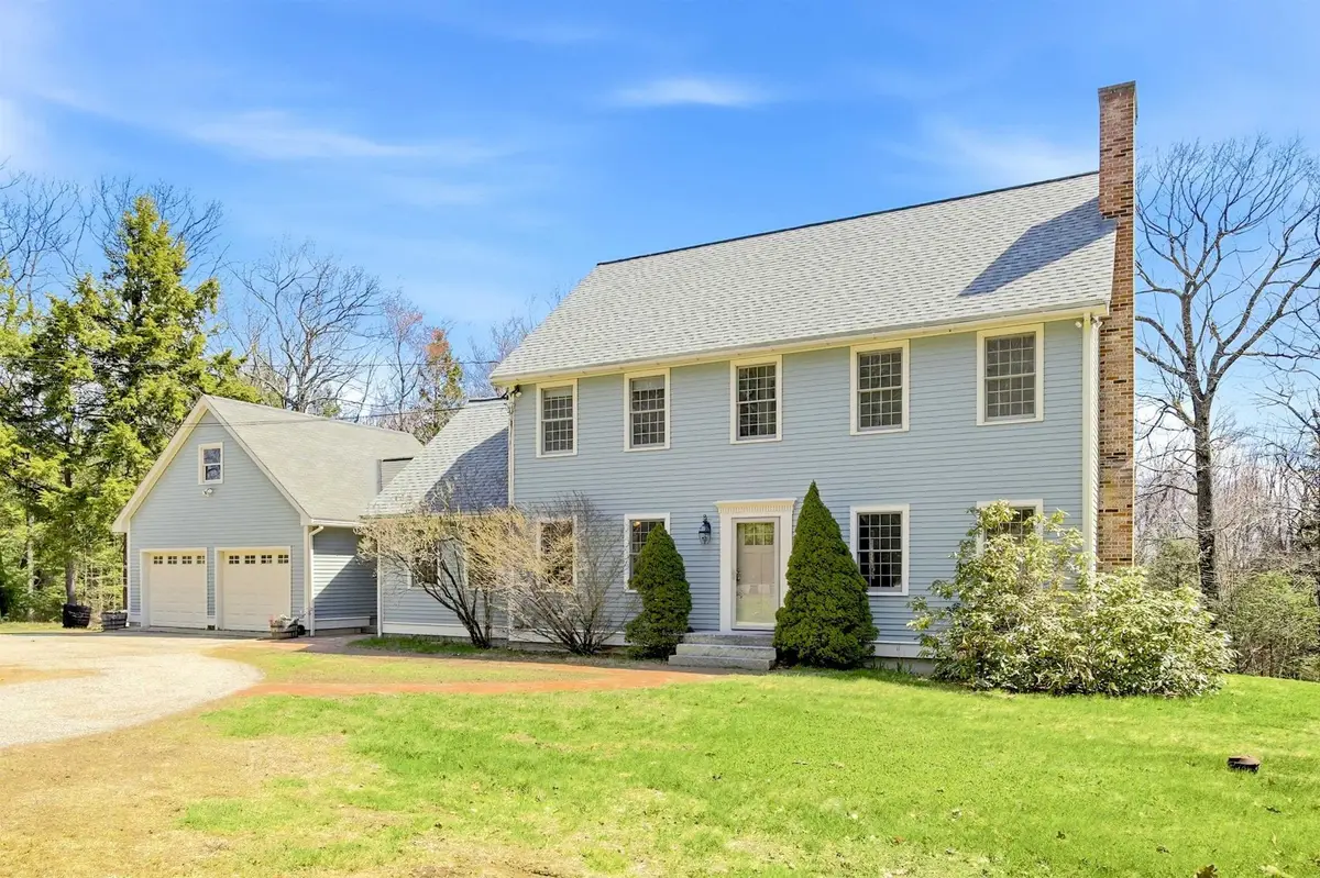 89 Old Centre Road, Deerfield, NH 03037 - #1